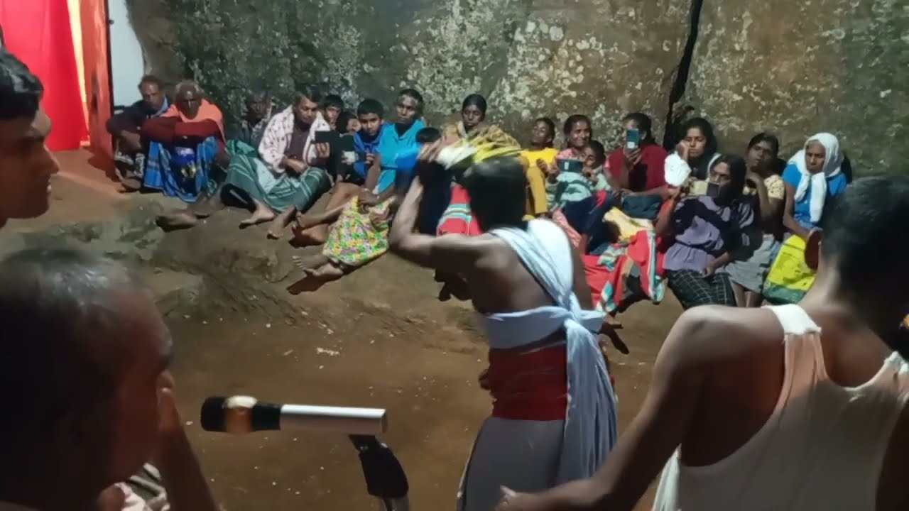 දෙවතා බංඩාර දේව ආයුද පාලිය 🙏🙏🙏පිහිබියගල දේවාලයේ ඇසල මහා කෙම්මුර මංගල්‍යය.