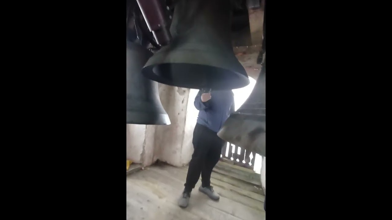Pritrkavanje v župnijski cerkvi Svete Katarine v Lomu pod Storžičem
