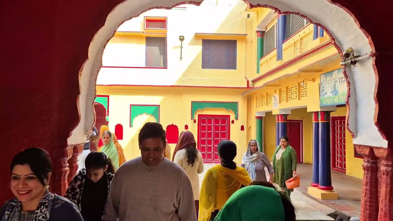 ਜਹਾਂਗੀਰ ਦੇ ਟਾਈਮ ਦਾ ਇੱਕ ਮੰਦਿਰ