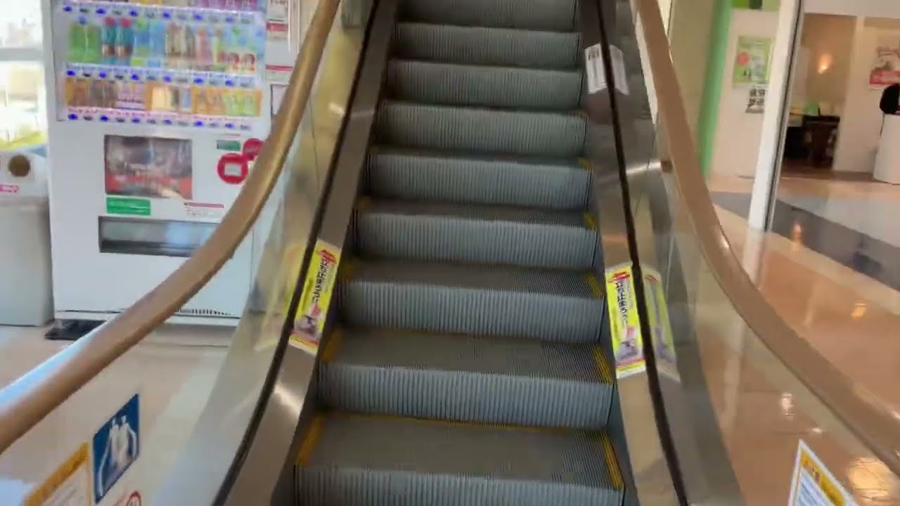 【フジテック】3X エスカレーター　OSCデオシティ新座　3X escalator OSC Deocity Niiza shopping center Saitama Japan