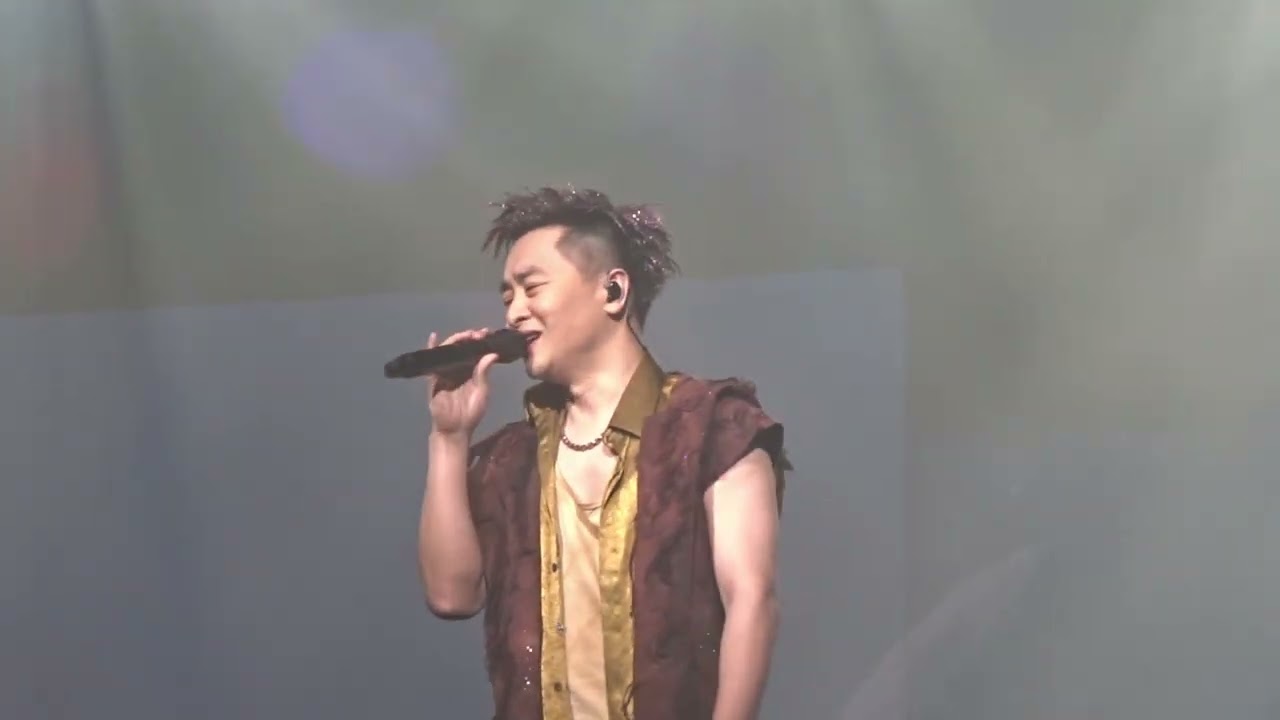 《這麼近那麼遠》 譚輝智 #四王一后五聲激鬥演唱會