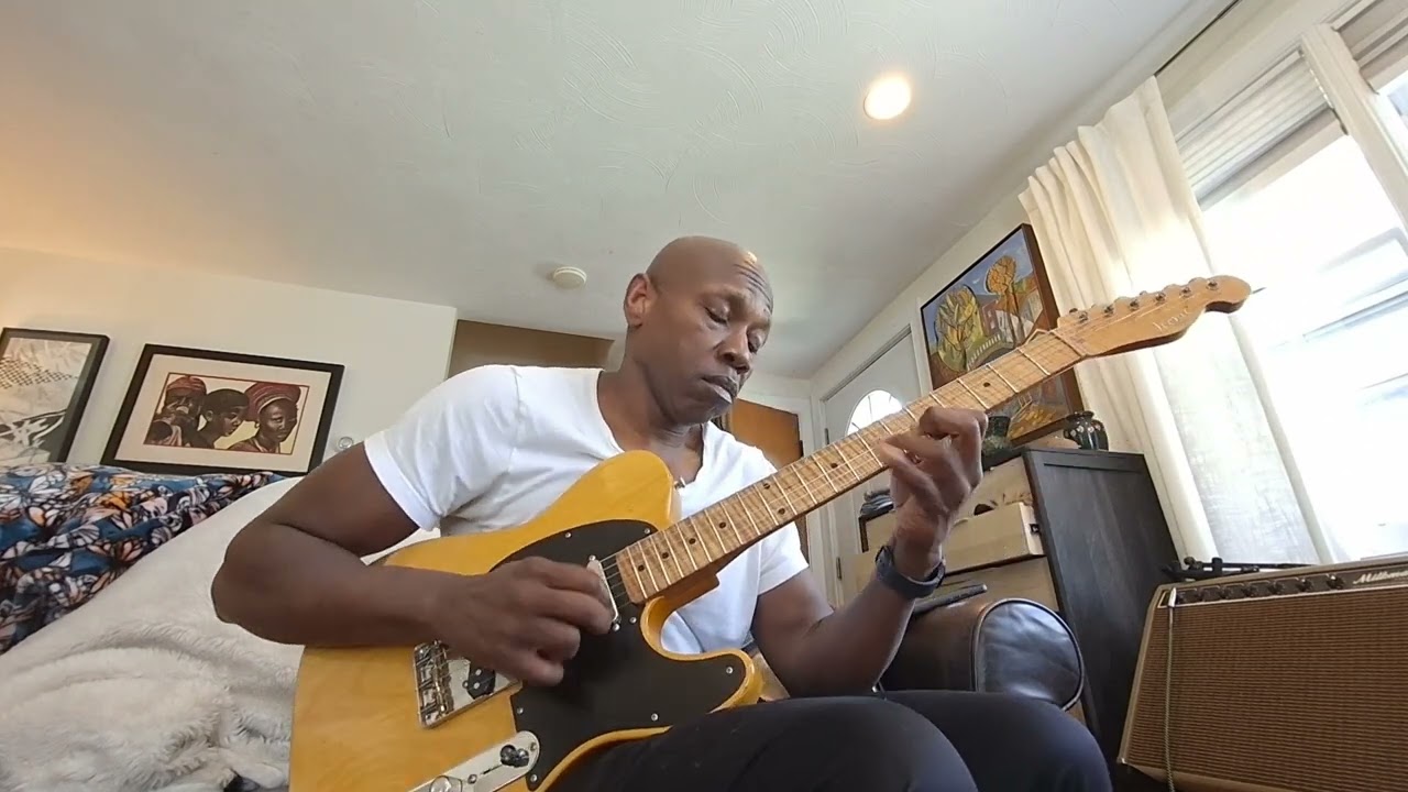 Jazz Tones: Gibson ES 175 & Iconic Tamarack