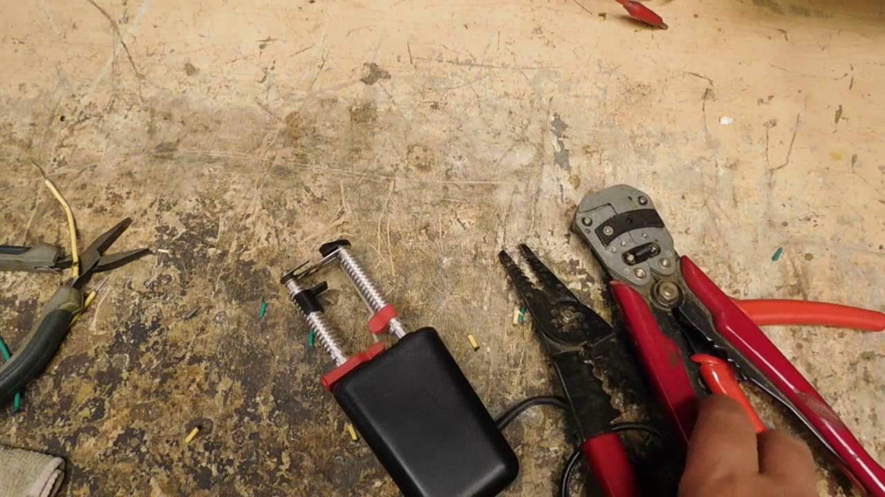 The Patco PTS 30 thermo wire stipper