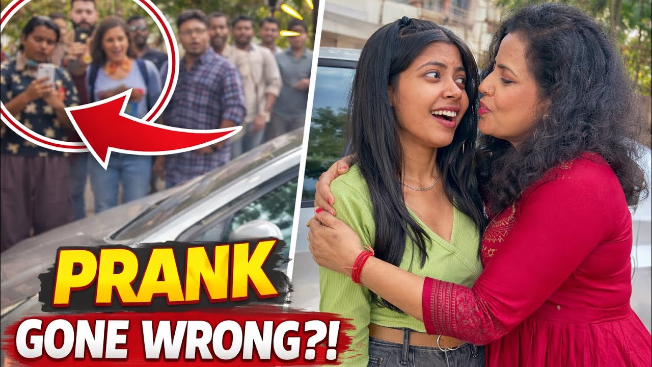 Lip Kissing Prank💋❤️|Hot Lesbian Girl Video |Public Reaction Video |Vlogs |Khushboo Prank Fan Page |