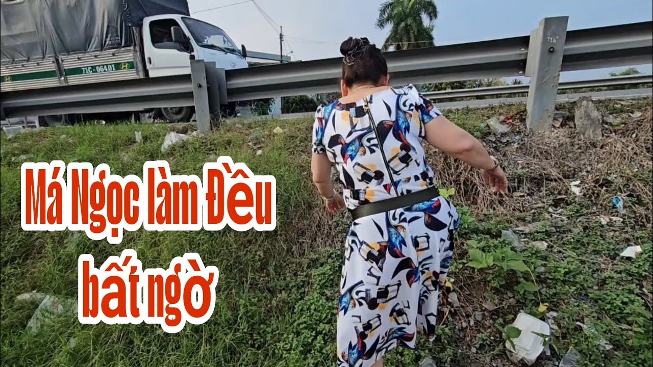 Má Ngọc làm đều bất ngờ.