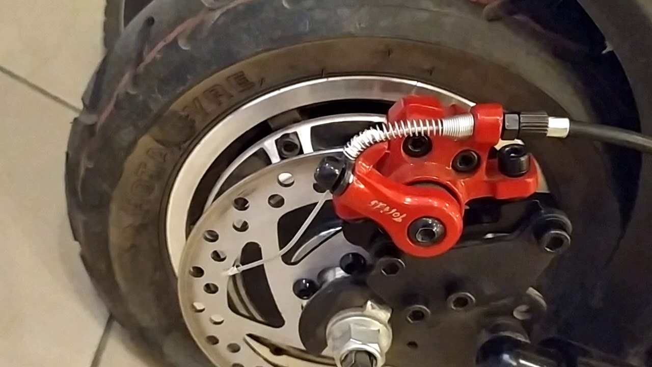 Задние тормоза на Kugoo M4.