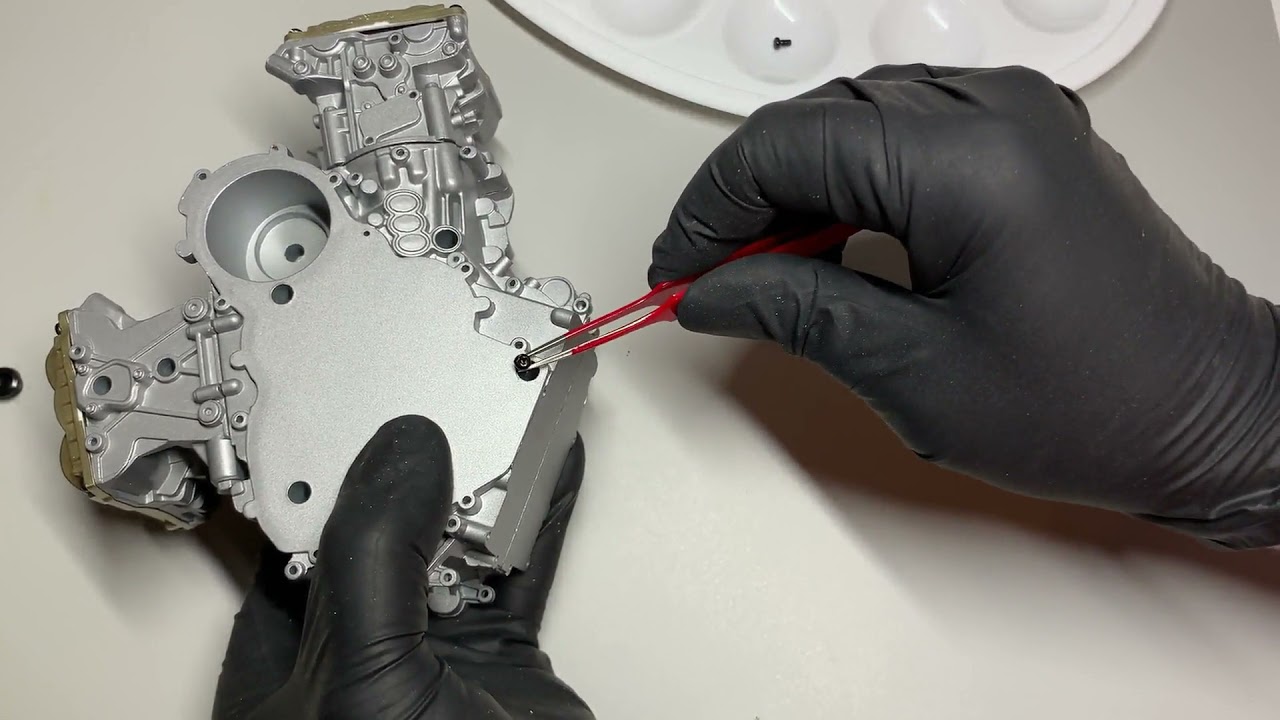 01 Pocher 1:4 Ducati 1299 Panigale R Final Edition - Build - Step 1