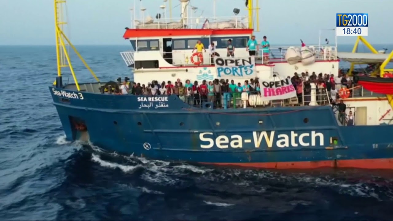 Sea Watch, indagata la capitana Carola Rackete. Finanza perquisisce la nave