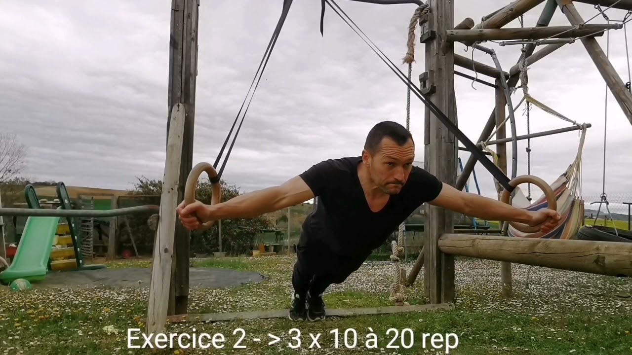 TRX / anneaux renforcement musculaire &eacute;paules.