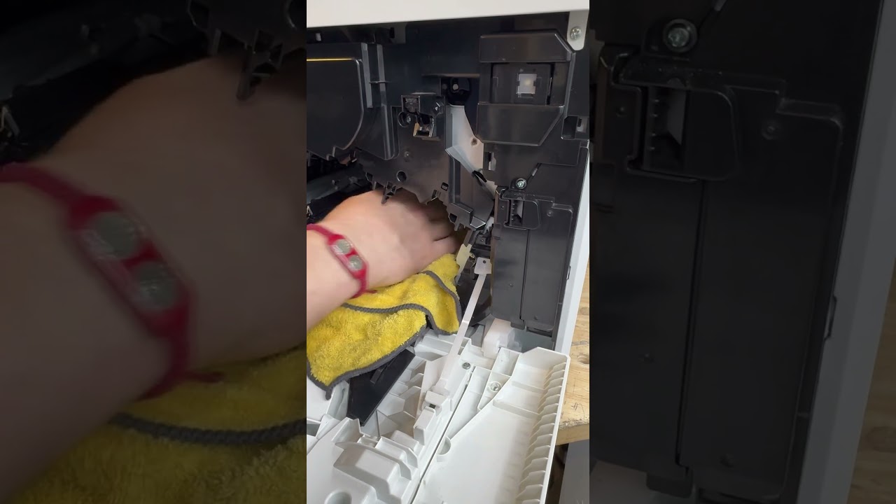 How to clean HP M553 M554 M577 M578 Laser Scanner
