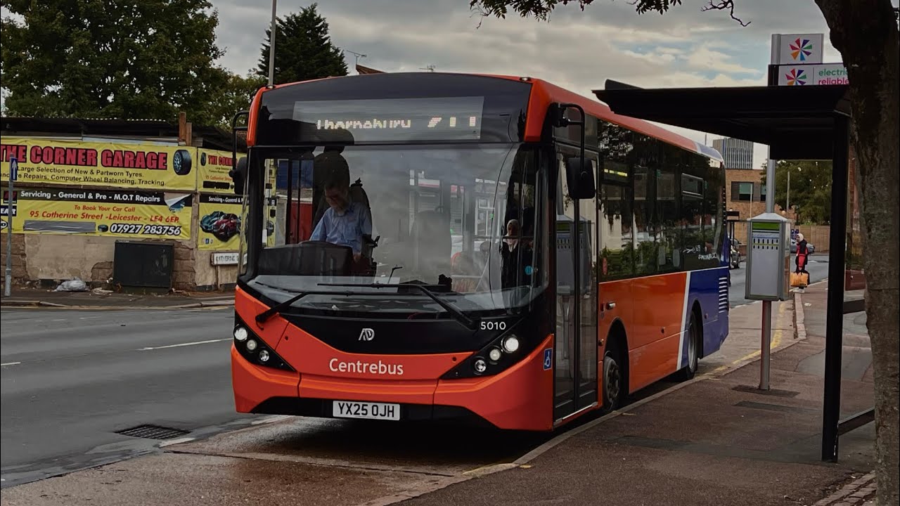 Ride on Centrebus ADL Enviro 200MMC 5010 (YX25 OJH) Route 21T