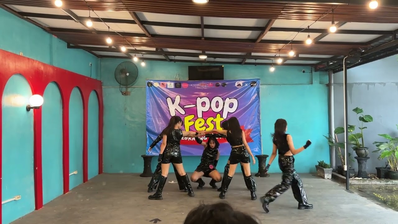 🥇[트리플에스] tripleS Neptune - Fly Up Dance Cover by Money Heist at K-Pop Fest Celebrating The Future