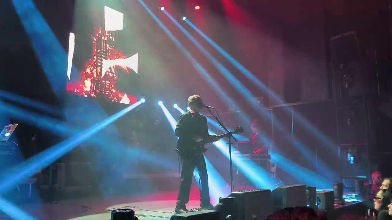 Το κοράκι - Παύλος Παυλίδης | Floyd Live Music  8/2/2025