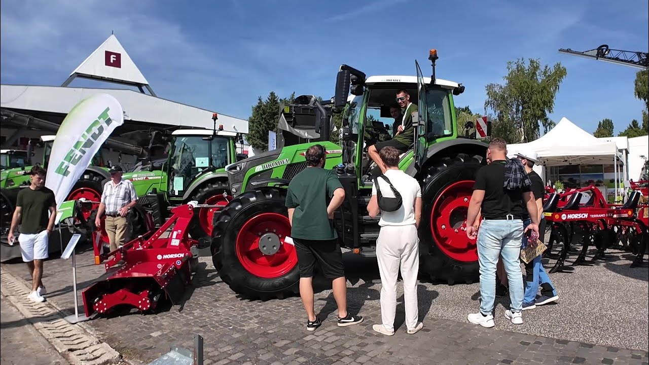 FENDT 620 VARIO tractor 2026 exterior view