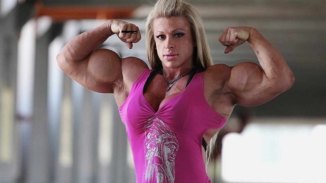 FBB Anne Luise Freitas Flexing Shredded Biceps! Muscle Mommy Bodybuilding