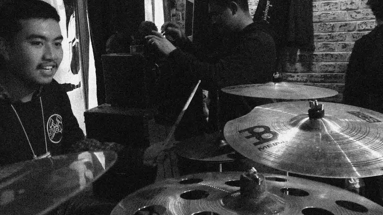 Nainsook live at Trash party. 2021/02/13