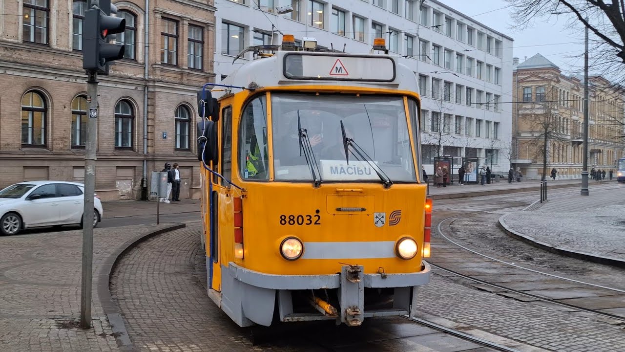 Tatra T3A- 88032 departing from the stop Nacionālais teātris 