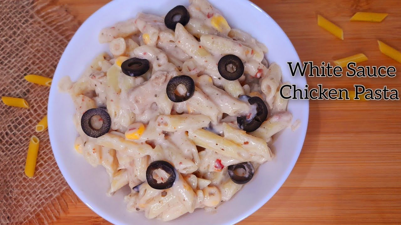White Sauce Chicken Pasta | Mom in Kitchen