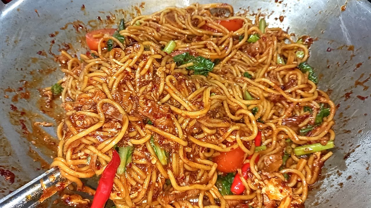 Cara Buat Mee Goreng Daging | Buatkan Ramai Yang Terliur