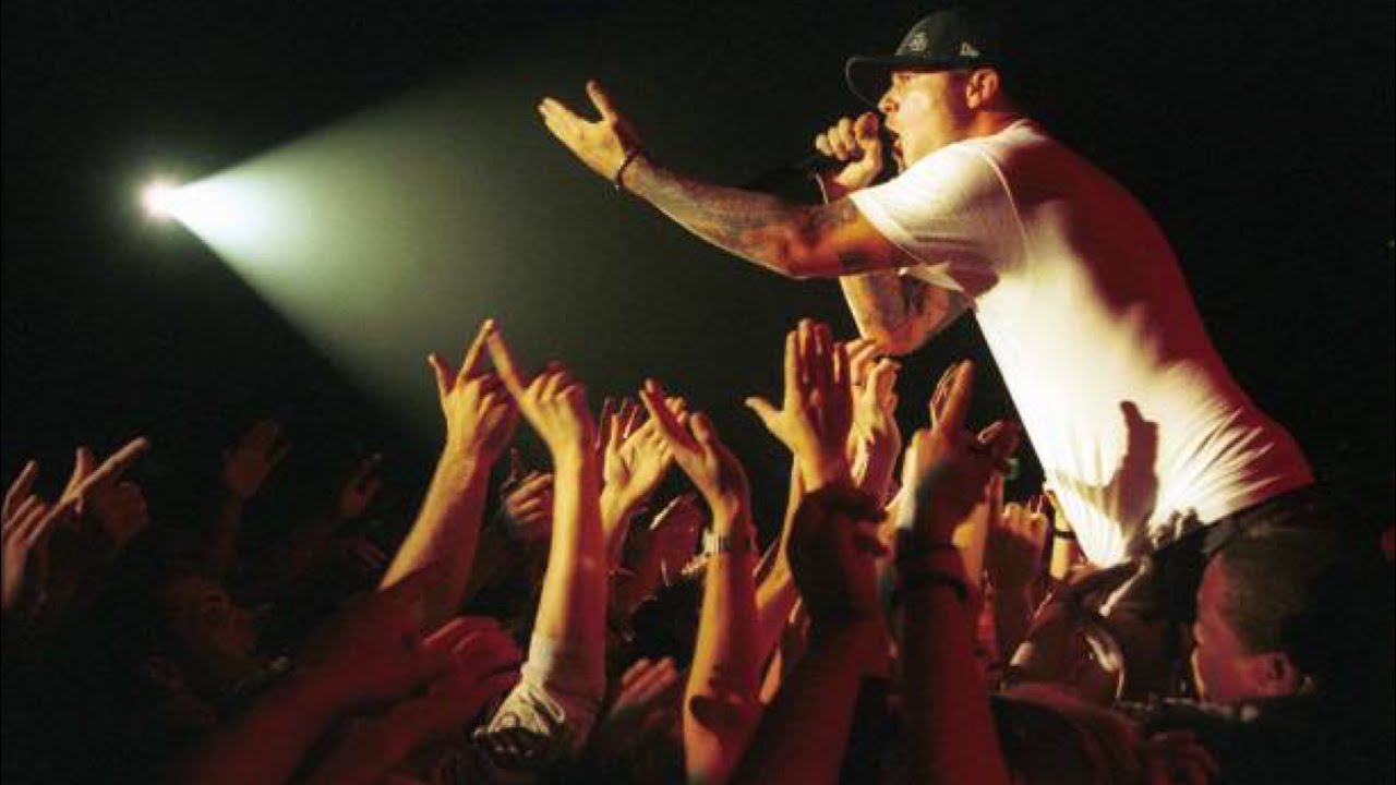 Limp Bizkit - Behind Blue Eyes - [Live at Finsbury Park, London, England 2003] Official Pro Shot*
