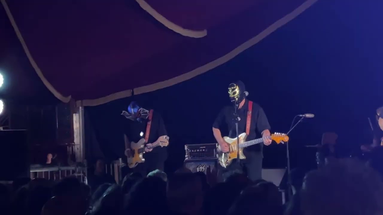LOS STRAITJACKETS live #Trashville #ARF Azkena Rock Festival - Vitoria Gasteiz 20/06/2025 13,08