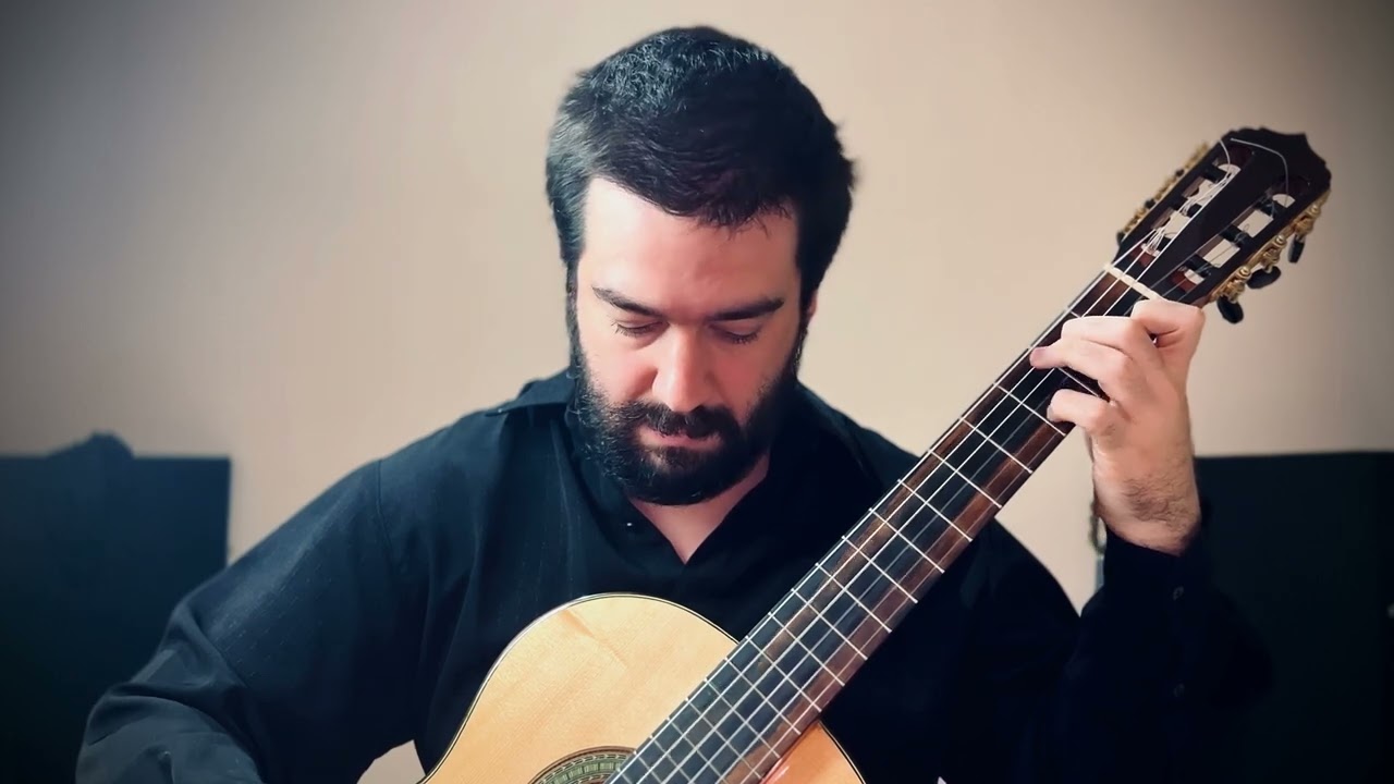 Landslag III. Grj&oacute;ti bakin h&aacute;sl&eacute;tta // rock covered plateau - Gulli Bj&ouml;rnsson