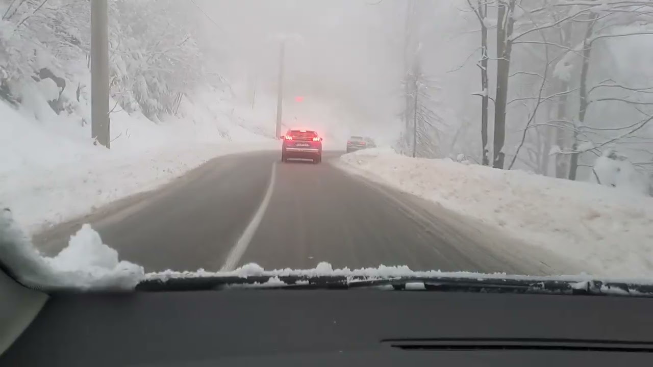 Mountain Winter road Vartop - Nucet, ian 2026, part 1