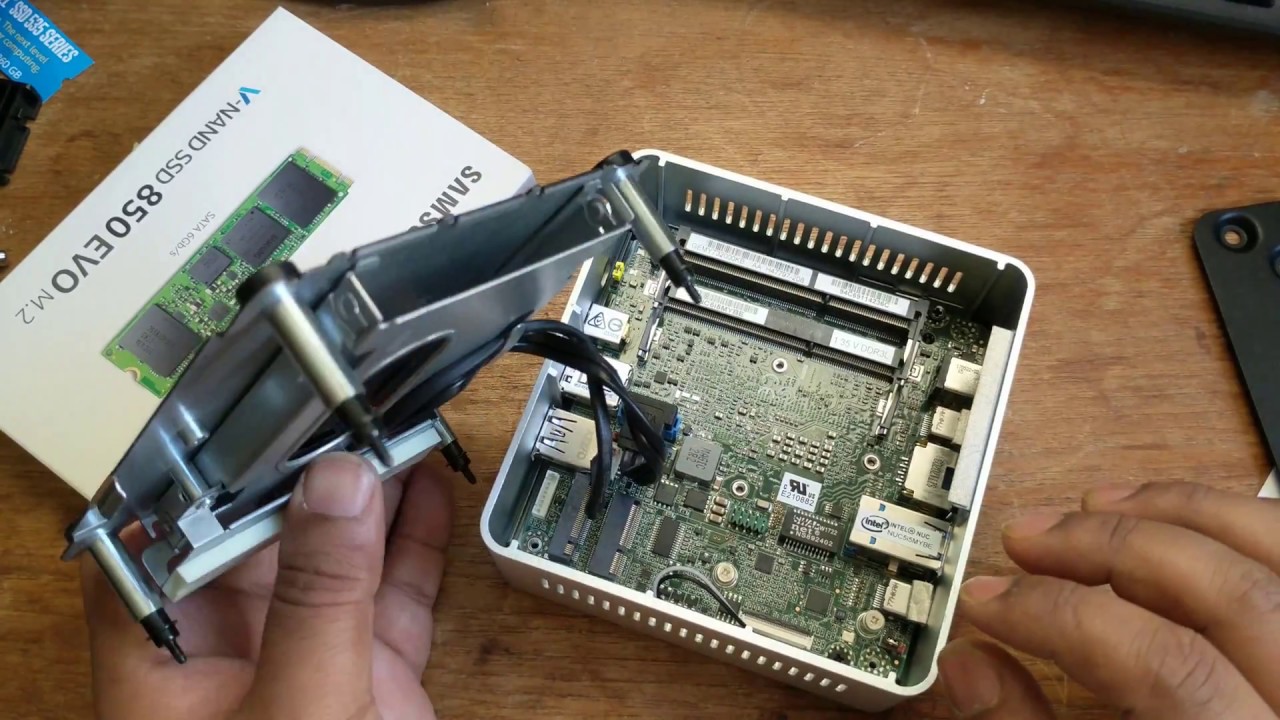 Unboxing and Assembling Intel NUC Kit NUC5i5MYHE