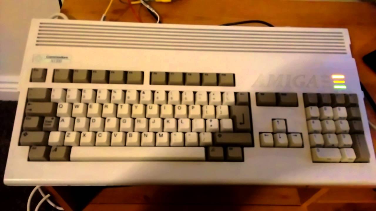 Amiga A1200 boot up