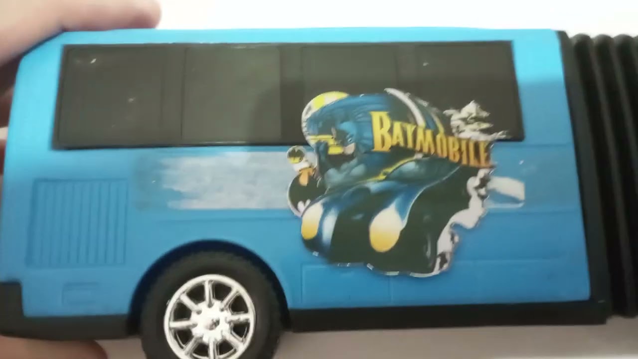 Os Hot Wheels receberam 7 novos adesivos do batman!