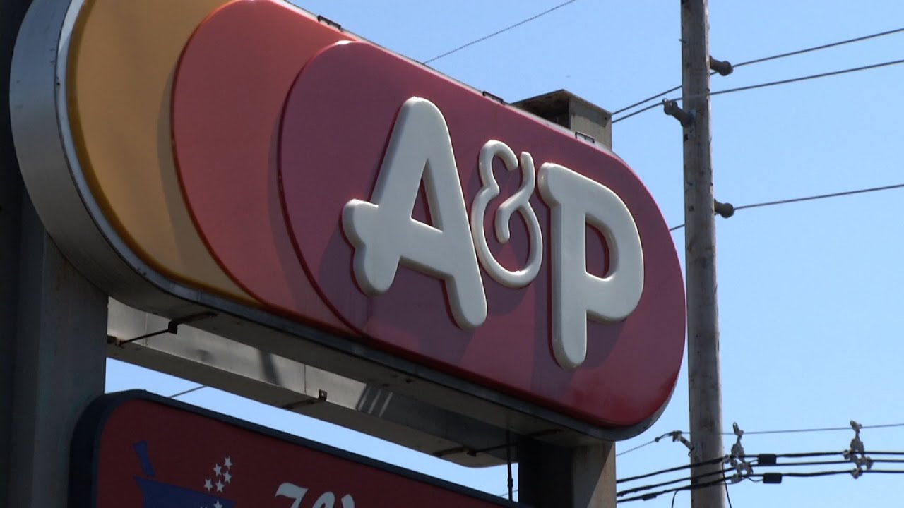 A&P Plans to Shut Down Stores, Leaving Many Employees With Uncertainty