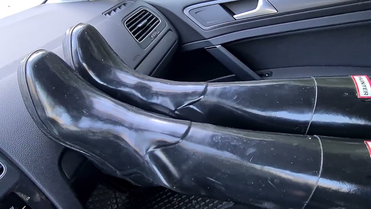 Hunter Champery schwarz Auto