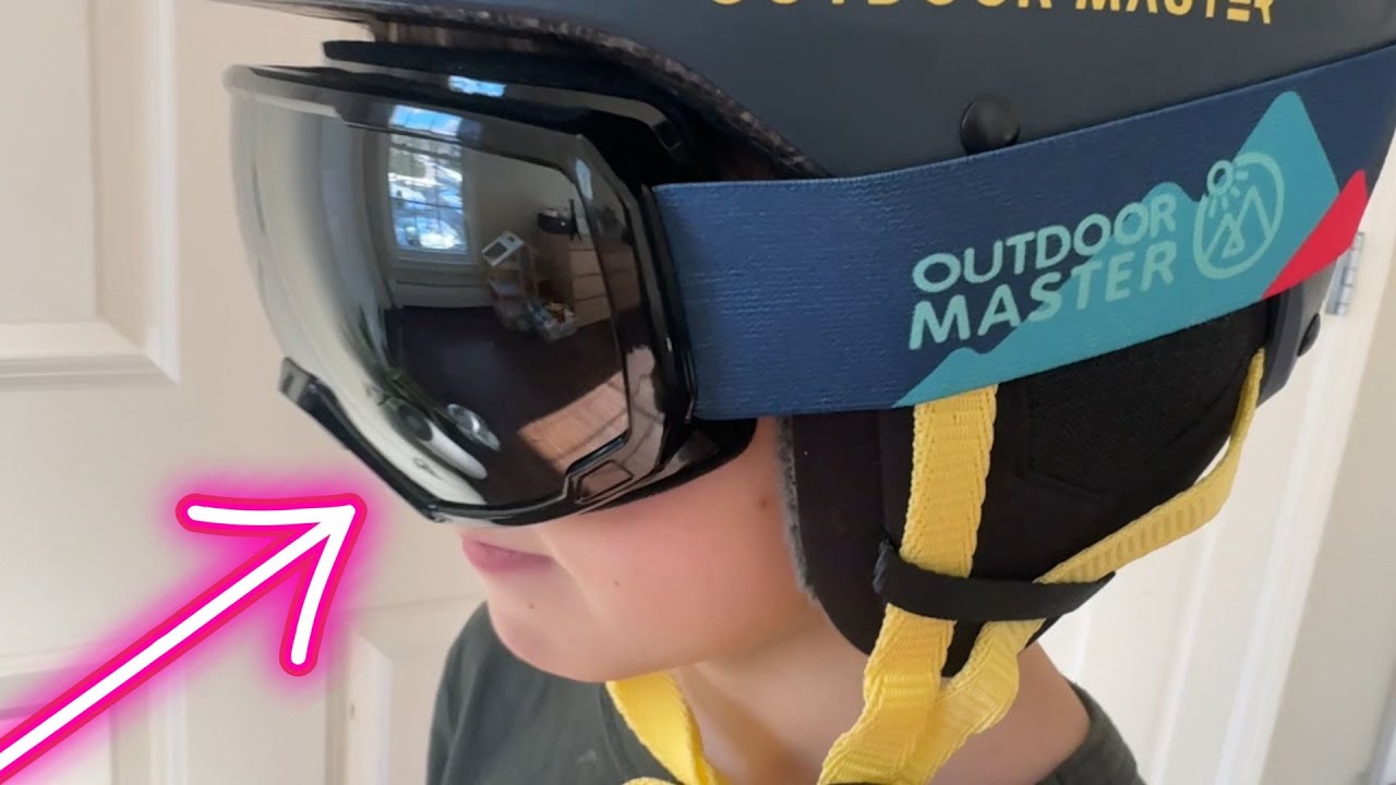 A Closer Look At These Kids Ski Goggles + Why We Love Them