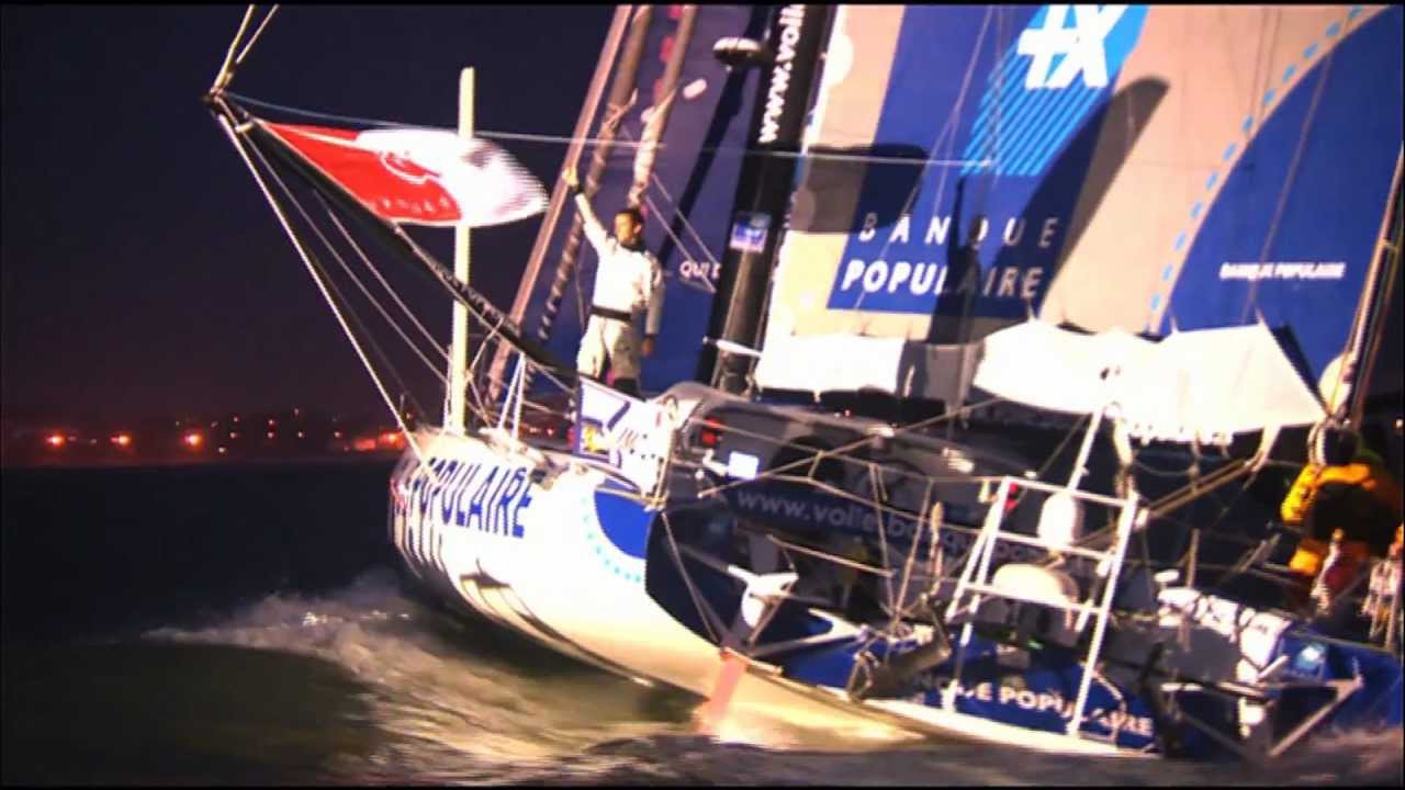 Revivez l'arriv&eacute;e d'Armel Le Cl&eacute;ac'h sur le Vend&eacute;e Globe