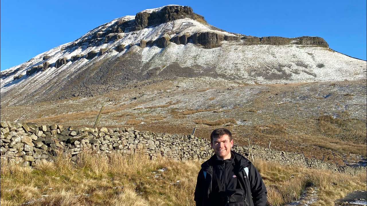 Beautiful winters day hiking up Pen-Y-Ghent in the Yorkshire Dales