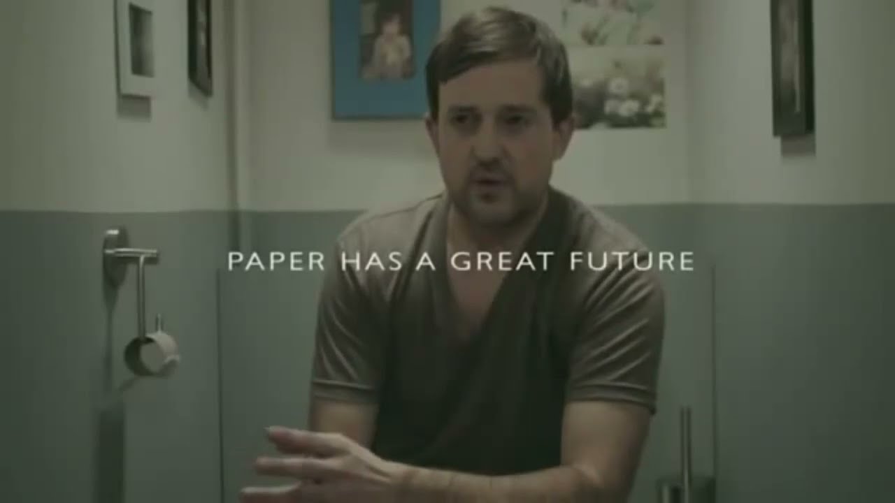Le Trèfle - Emma - Toilet Paper Commercial Rescore