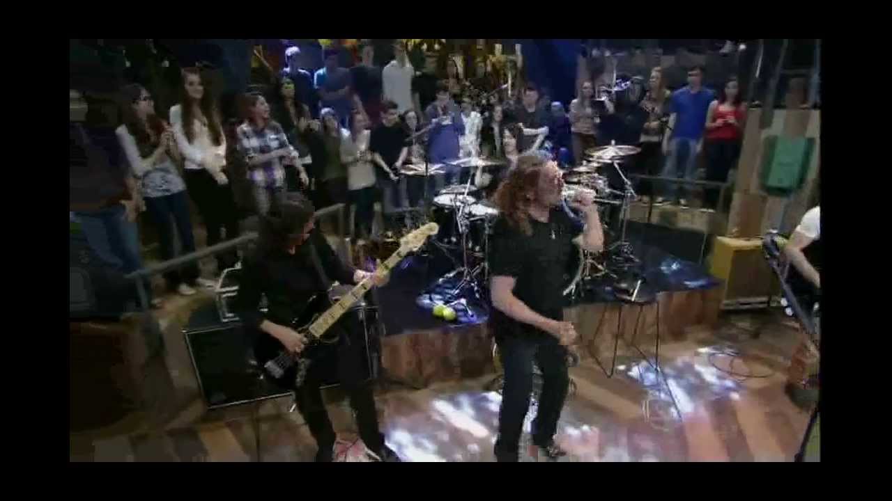 Man&aacute; [Altas Horas] - Coraz&oacute;n espinado (133)