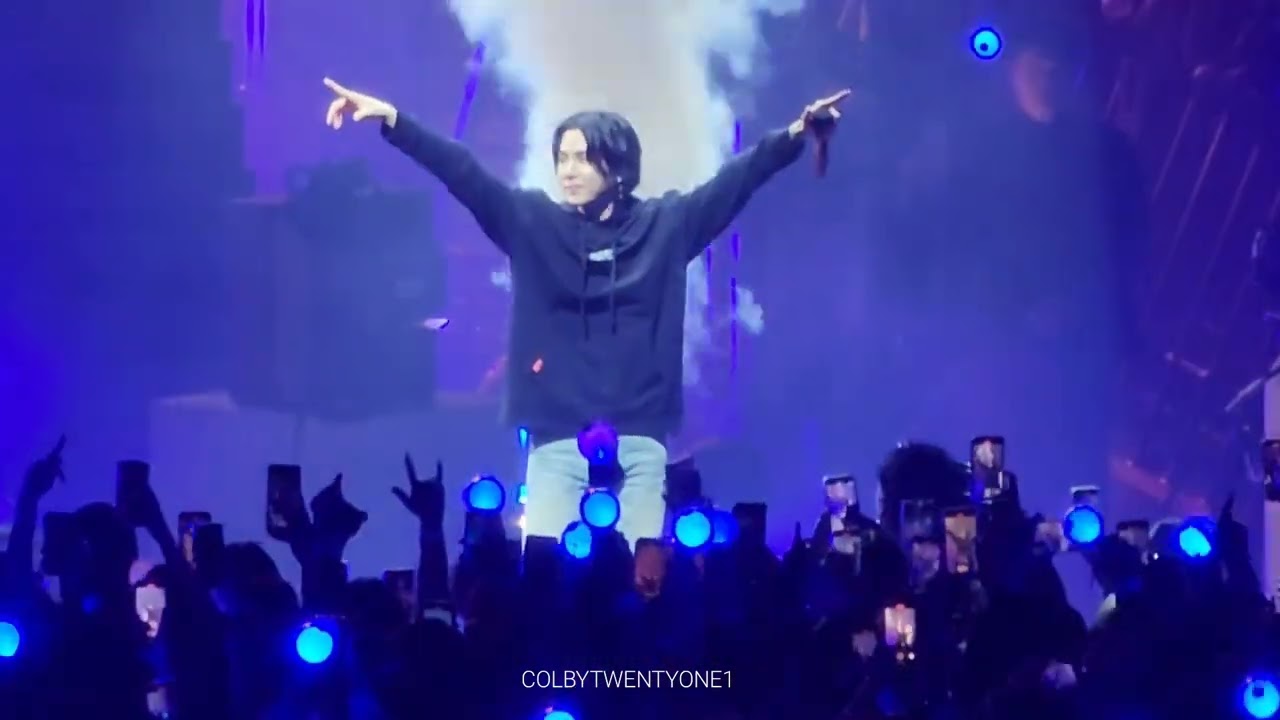 [230429] D-Day (no iPhone, this is galaxy) - Agust D SUGA Live in Concert Prudential Newark Tour D3