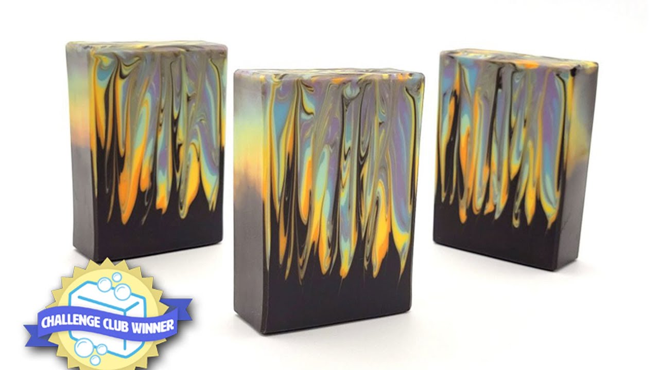 Splash Swirl Technique, Cold Process Soap (My Experience with the November 2022 Soap Challenge)