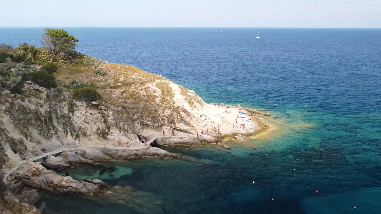 ISOLA D'ELBA, SPIAGGIA DI SANT'ANDREA... Mavic mini
