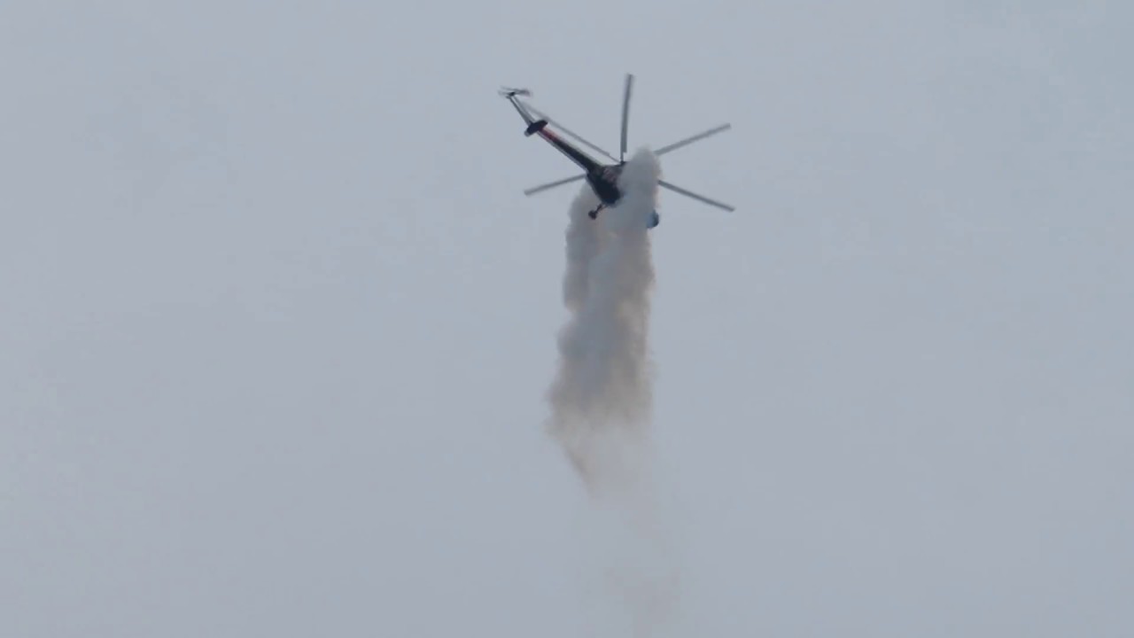 Imreh Lajos helikopter zsonglőr bemutat&oacute;ja augusztus 20 Duna felett - 163