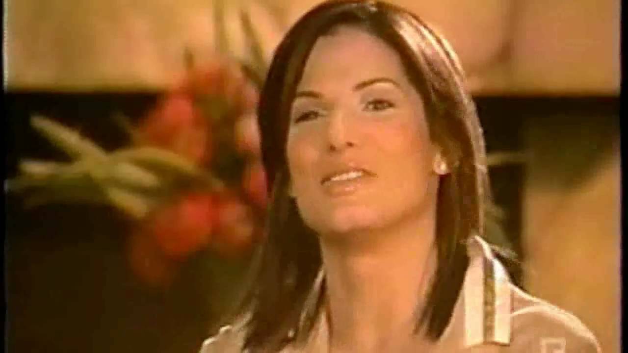 Sandra Bullock - Revealed with Jules Asner (1/5)