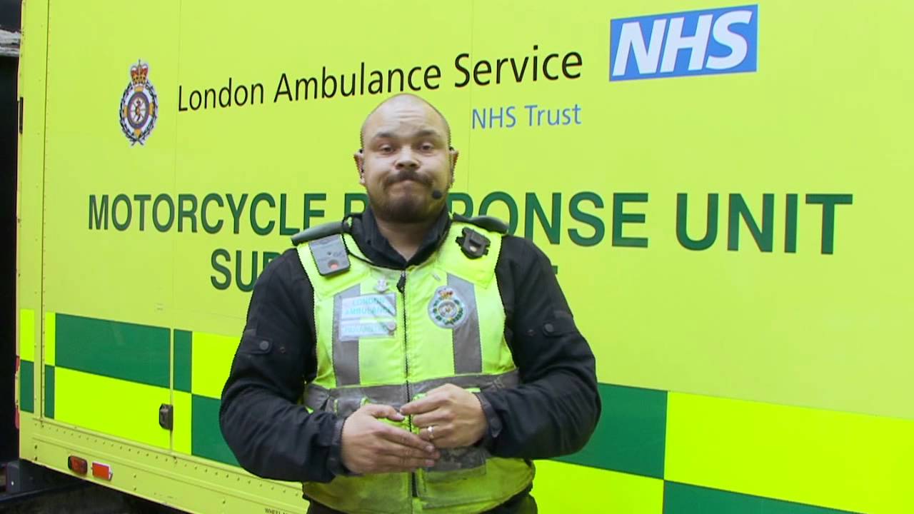 How to register with emergencySMS (British Sign Language)