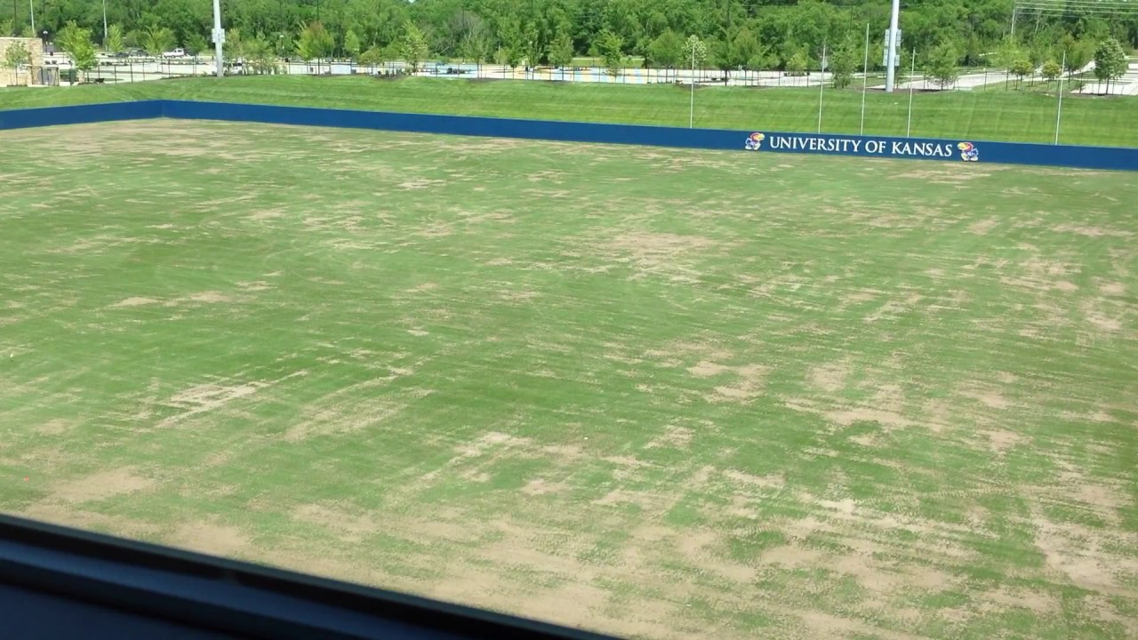 soccer field topdressing