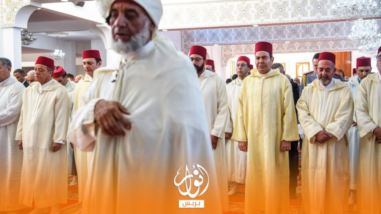 تشييع جثمان الراحل محمد بنسعيد آيت إيدر بحضور الأمير مولاي رشيد بمقبرة الشهداء بالدارالبيضاء