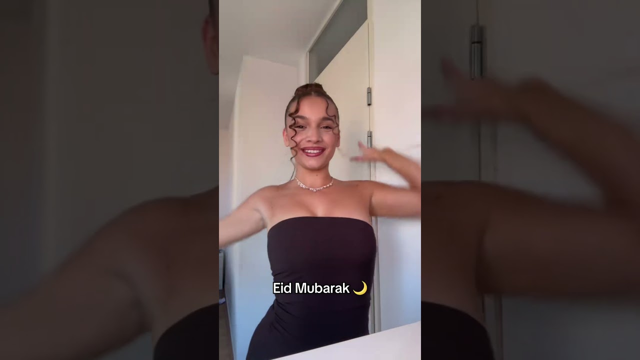Eid Mubarak🌙 Bedankt voor alle lieve berichtjes en support deze Ramada❤️❤️ #eid #eidmubarak #muslim