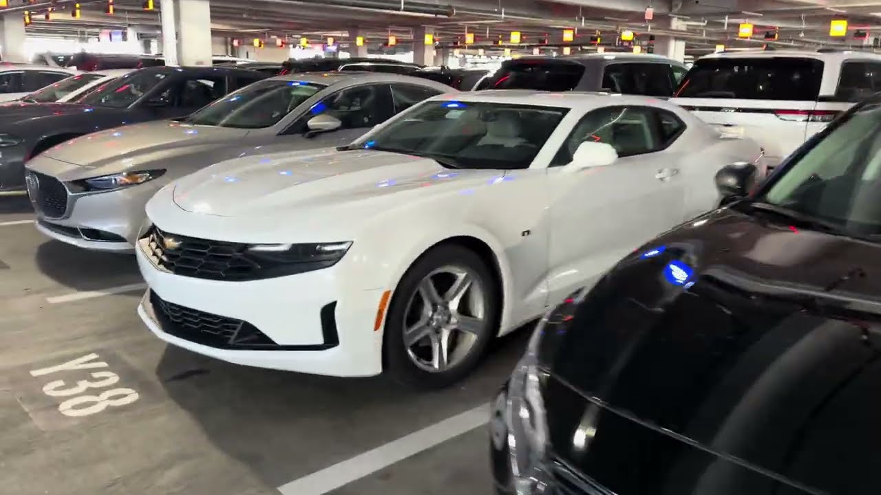 Avis Budget Car Rental - Orlando Airport (MCO) - TERMINAL C Garage - Car Rental Selection