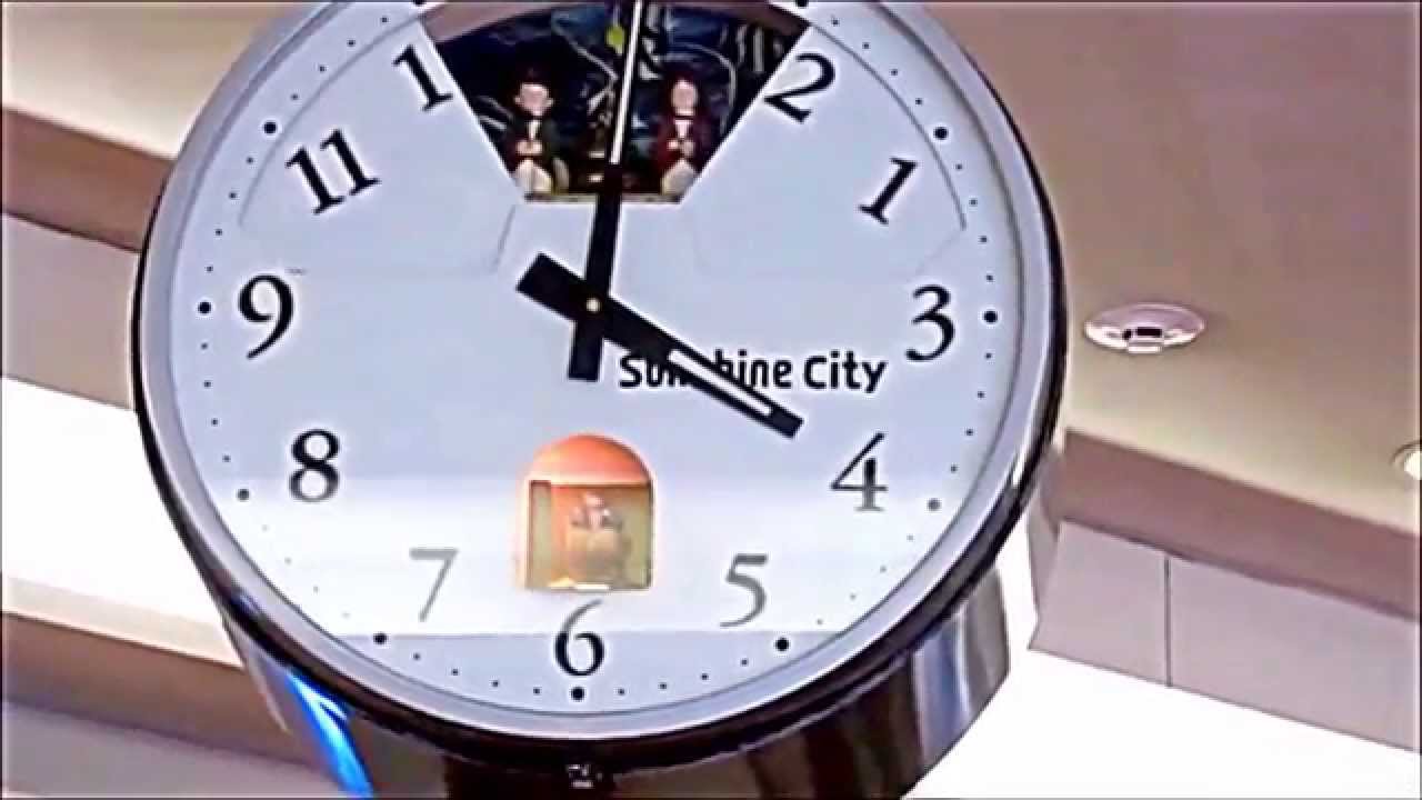 Sunshine City(Small World オンステージ)水族館のすがた