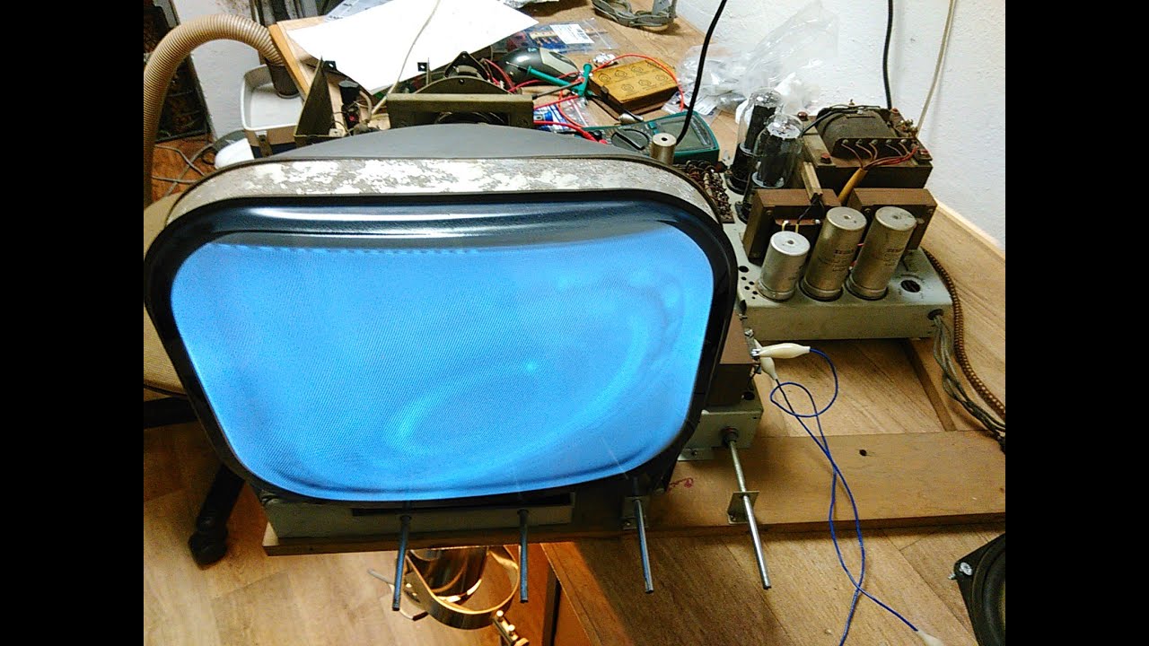 Oprava historick&eacute; televize Tesla 4001 4.d&iacute;l- Rozkladov&aacute; č&aacute;st