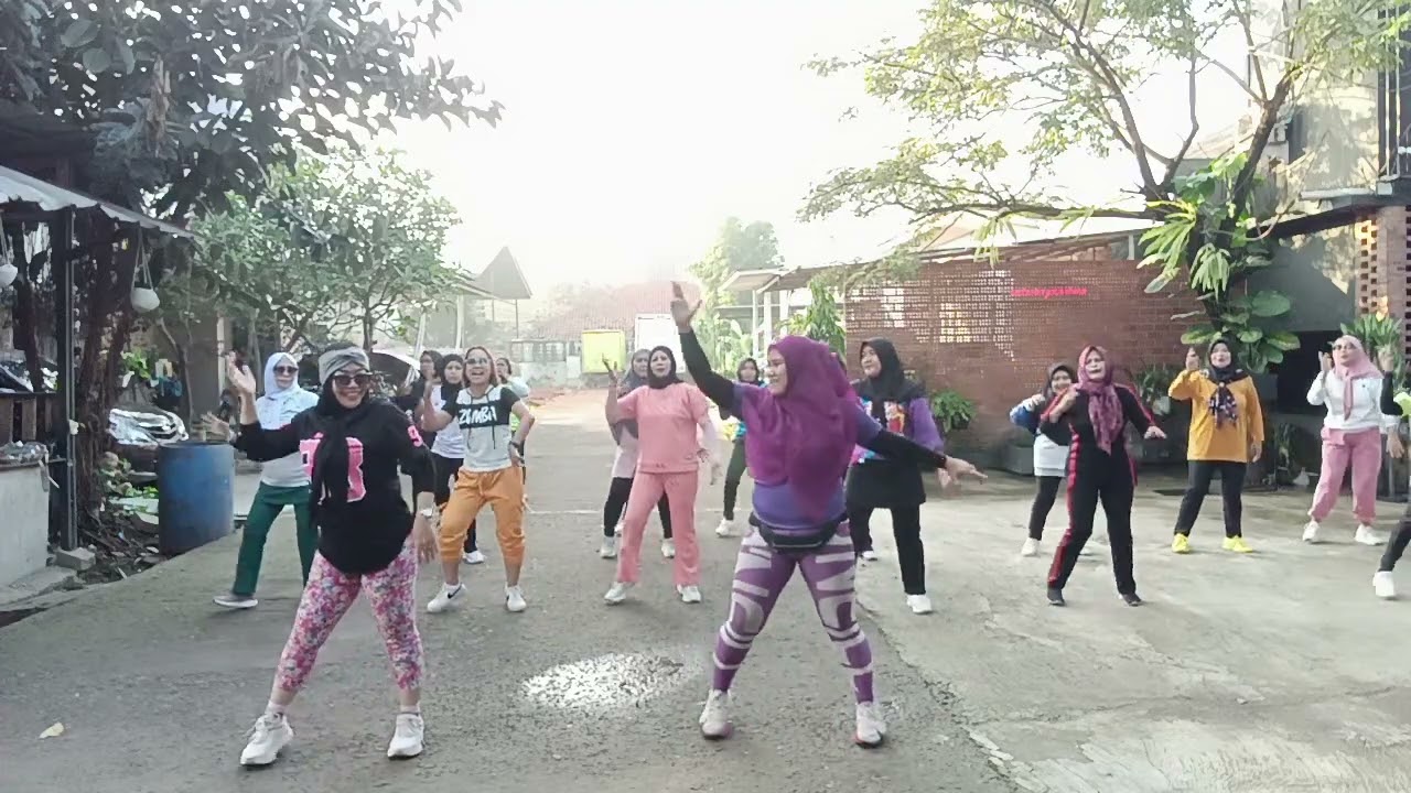 Nyai Ronggeng , FiiJay cLuster